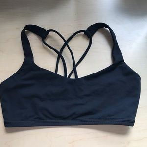Lululemon Free to Be sports bra!